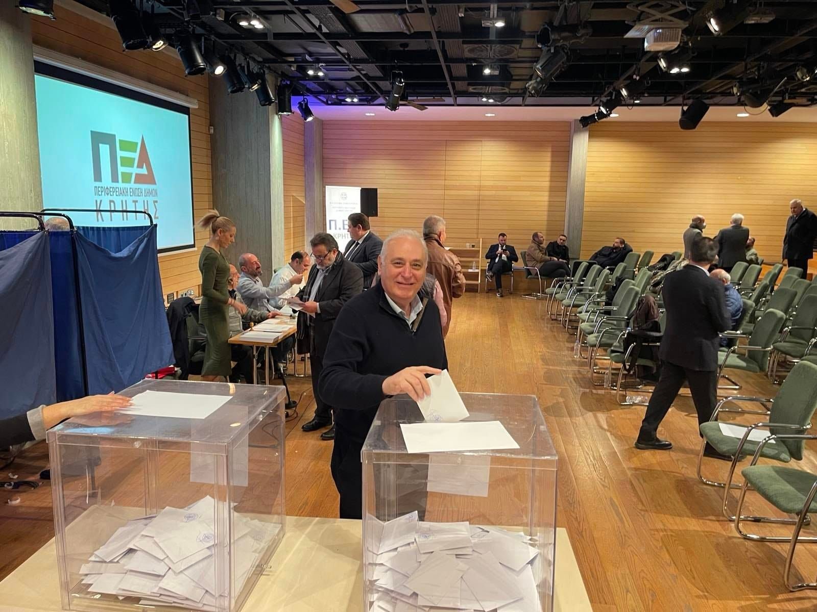 Μπαριτάκης: Το νέο προεδρείο της ΠΕΔ απέναντι σε μεγάλες προκλήσεις