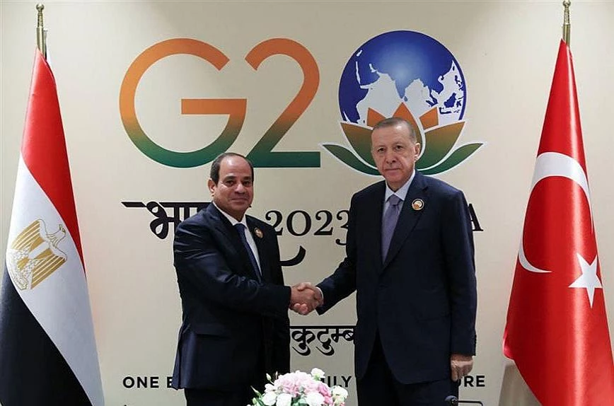 Τα βρίσκουν ξανά Ερντογάν – Αλ Σίσι