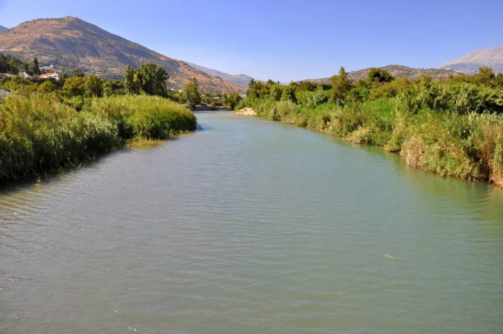 200 εκατομμύρια ευρώ για τον Πλατύ Ποταμό