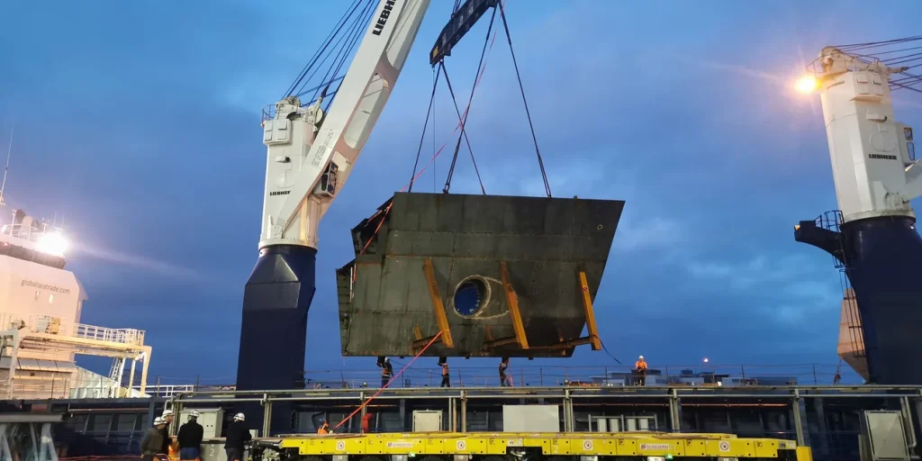 Στη Γαλλία τα ελληνικά κομμάτια της Belharra
