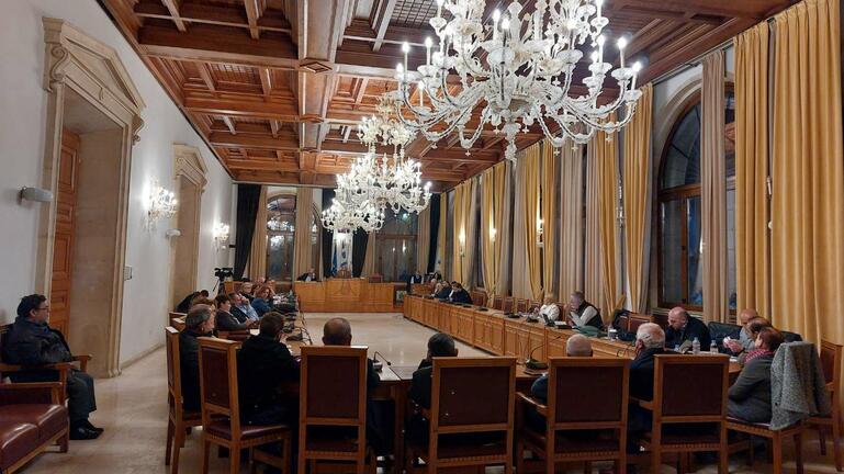 Ψηφίστηκε κατά πλειοψηφία η πρόταση διερεύνησης δανεισμού του Δήμου Ηρακλείου