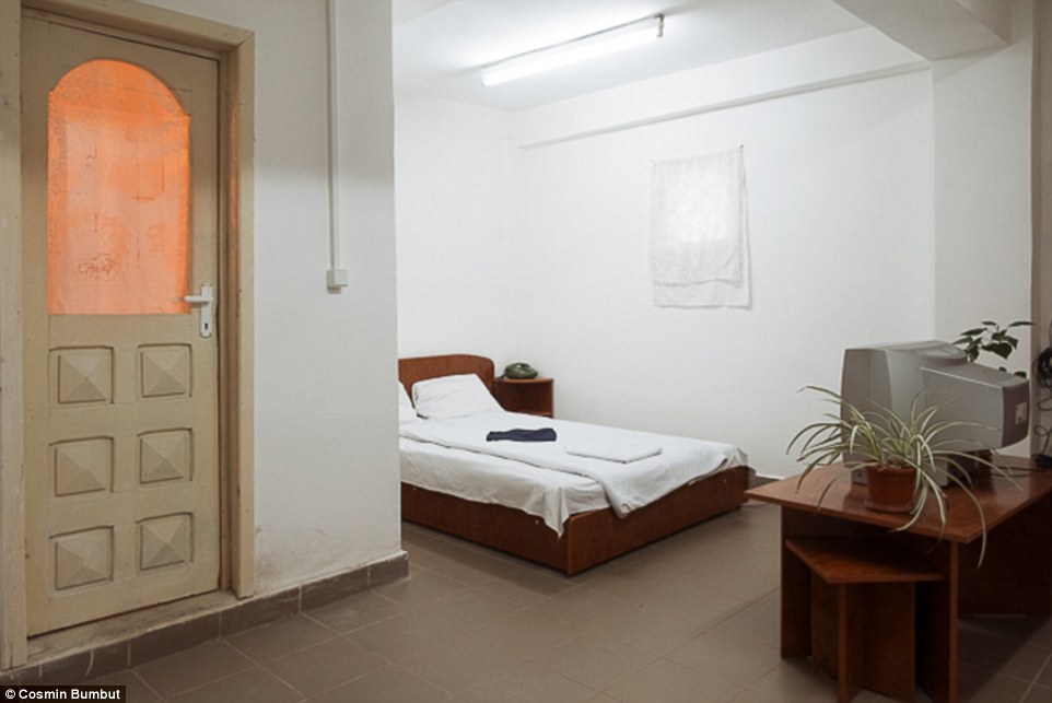 Σκέφτονται ερωτικά δωμάτια φυλακισμένων στην Πάδοβα