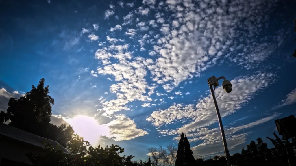 Βροχές στην Κρήτη – Ηλιοφάνεια στην υπόλοιπη χώρα