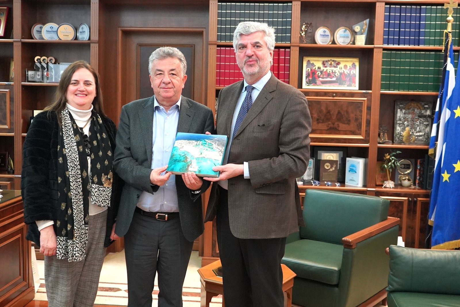 Επίσκεψη του υπεύθυνου επικοινωνίας των Ηνωμένων Εθνών στον Περιφερειάρχη