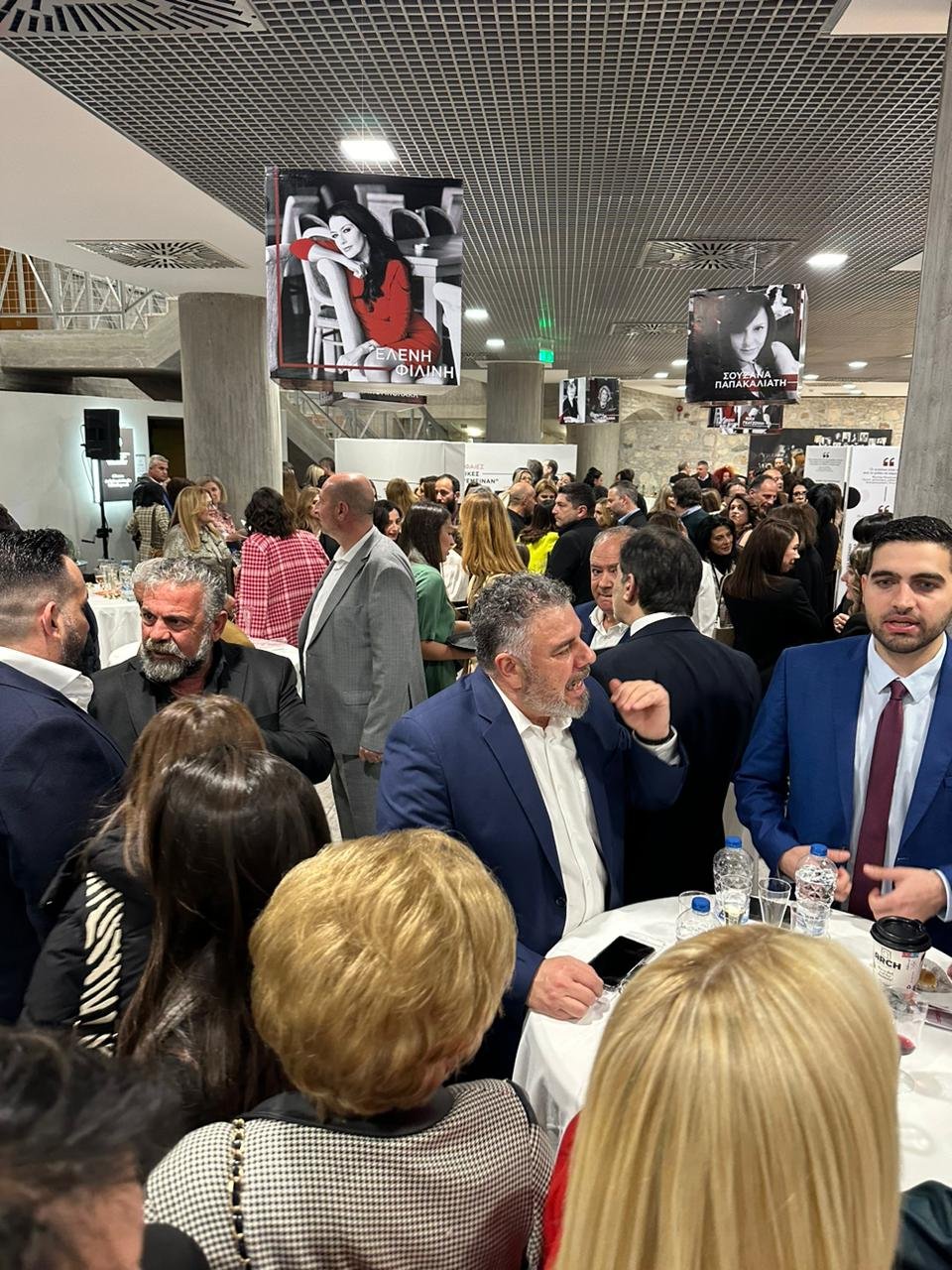 Λαμπερή βραδιά για τις γυναίκες στο Πολιτιστικό