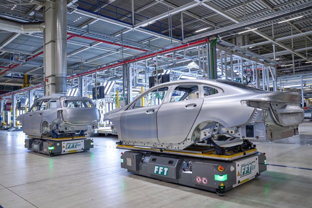 Τα νέα μοντέλα της BMW αποθηκεύουν ενέργεια