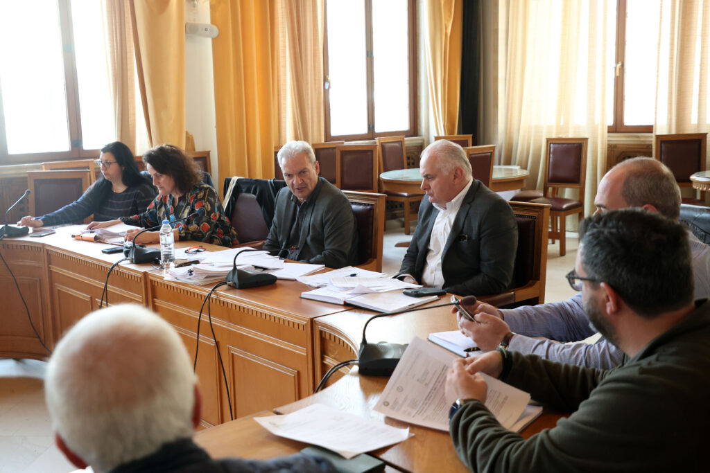 Ενέκρινε το δανεισμό του Δήμου η Δημοτική Επιτροπή