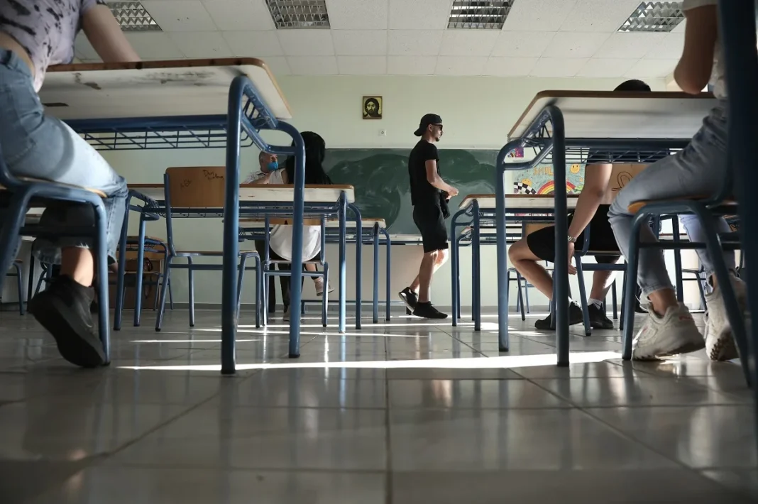 Φάρσα αποδείχθηκε το τηλεφώνημα για βόμβα σε σχολείο