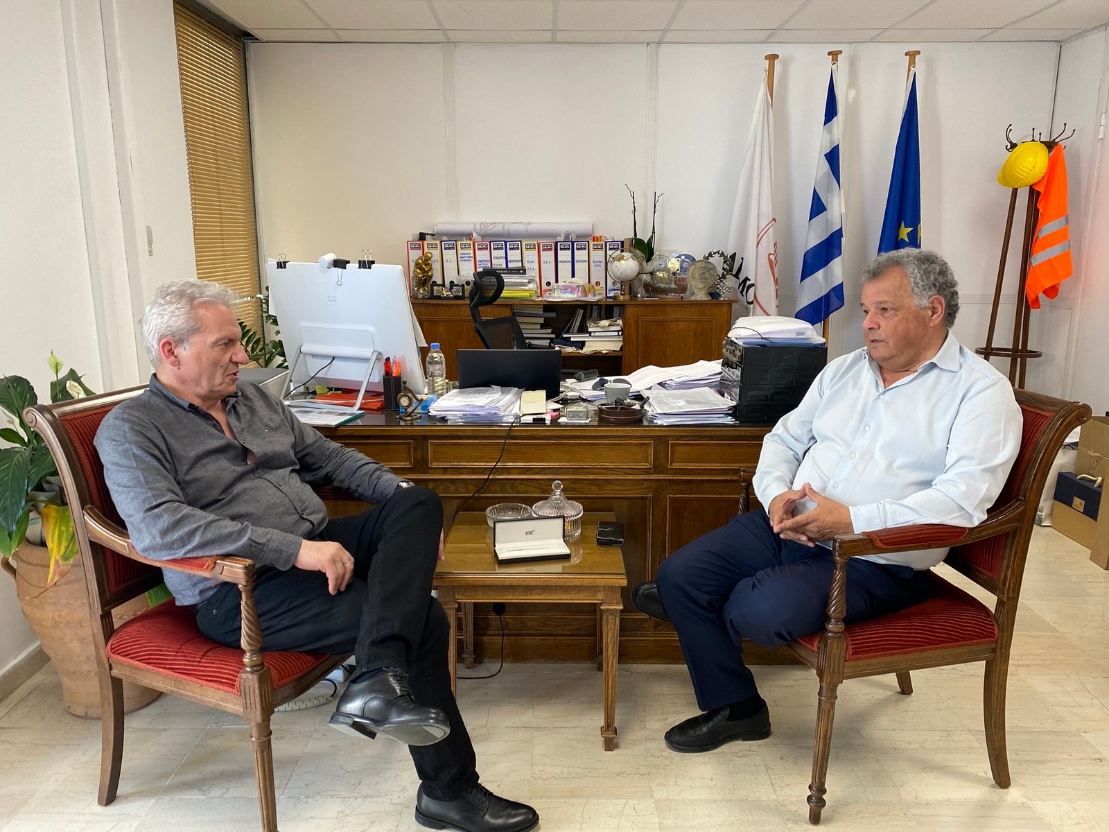 Τον Ηλία Λυγερό συνάντησε στο γραφείο του ο Δήμαρχος Ηρακλείου