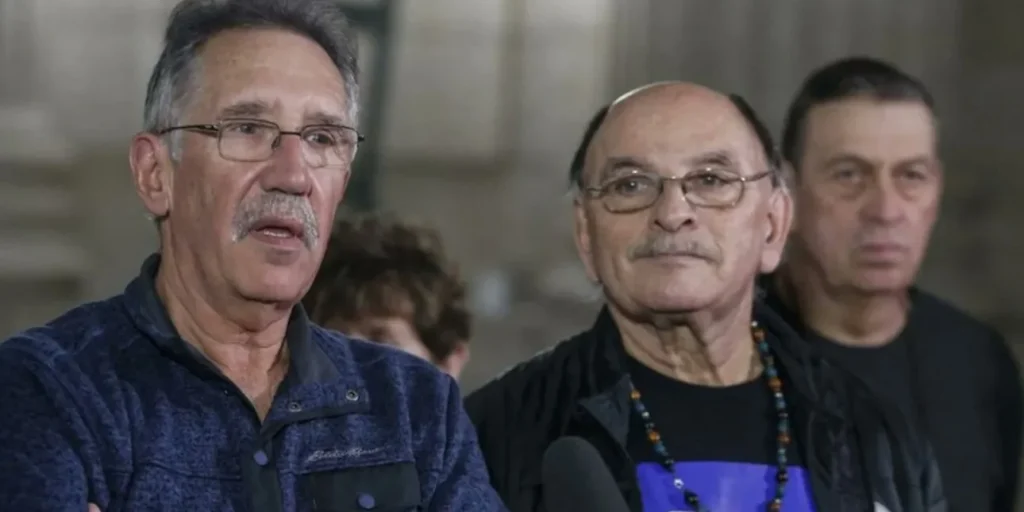 Ούτε στις ταινίες! Για 70 χρόνια ο ένας ζούσε τη ζωή του άλλου από λάθος στο μαιευτήριο