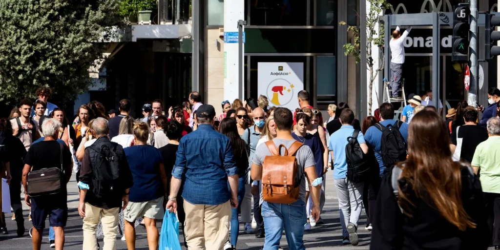Ανακοινώνεται αύριο η αύξηση κατώτατου μισθού