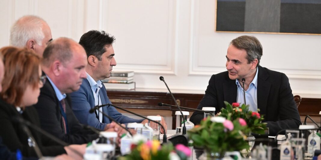 Ικανοποιημένοι οι αγρότες από τη συνάντηση Μητσοτάκη