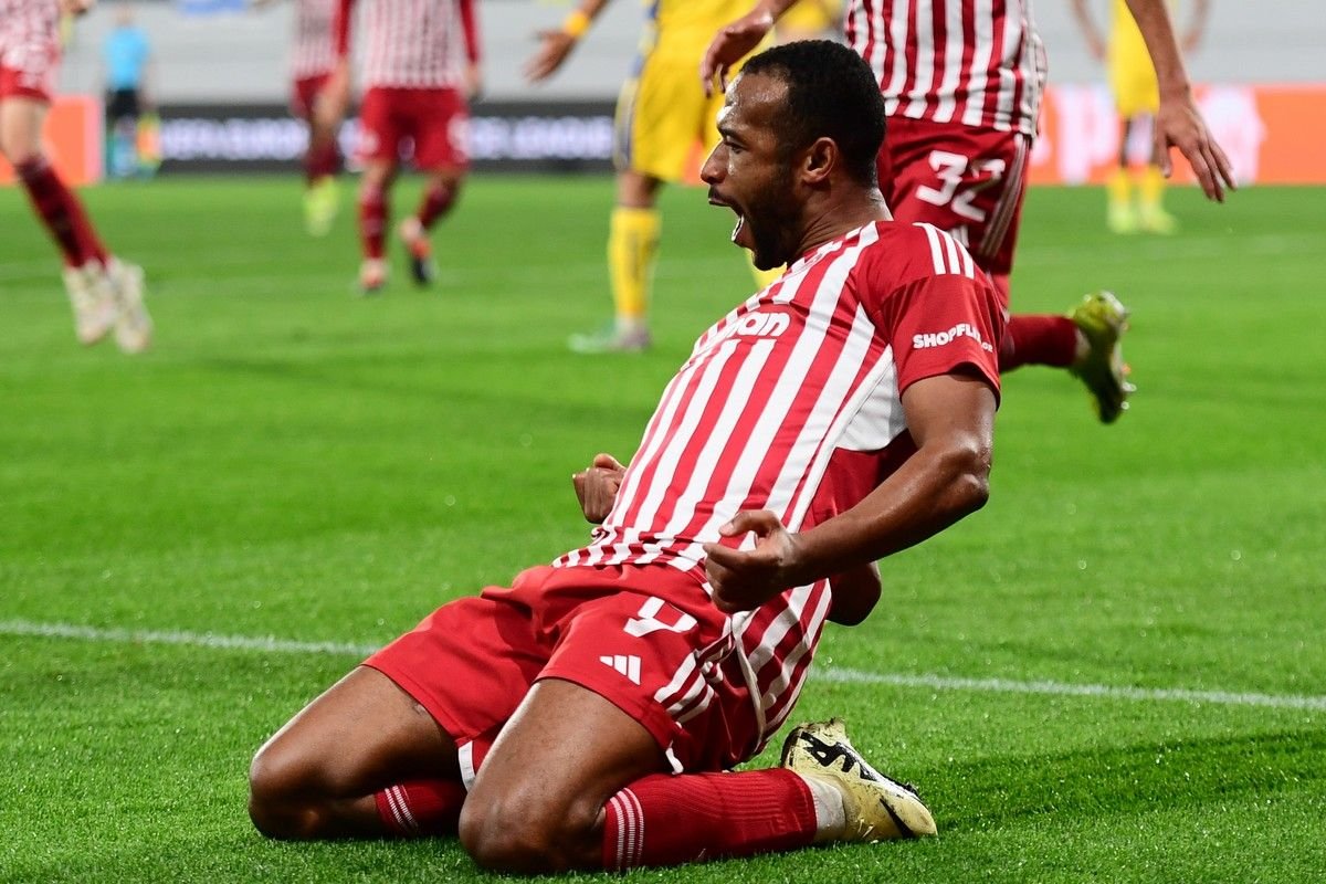 ΔΕΝ ΞΑΝΑΓΙΝΕ! Ολυμπιακός και ΠΑΟΚ στα προημιτελικά του Conference League