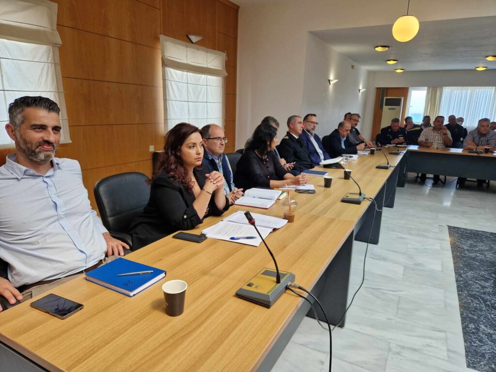 Η προετοιμασία της Χερσονήσου για τη νέα σεζόν στο προσκήνιο διευρυμένης σύσκεψης