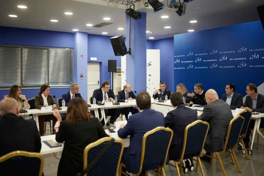 Ευρωεκλογές ΝΔ: Πιερρακάκης αναλαμβάνει Κρήτη – Αυγενάκης Δυτική Ελλάδα