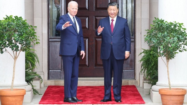 Επικοινωνία Μπάιντεν και Σι Τζινμπίνγκ για διαχείριση των εντάσεων