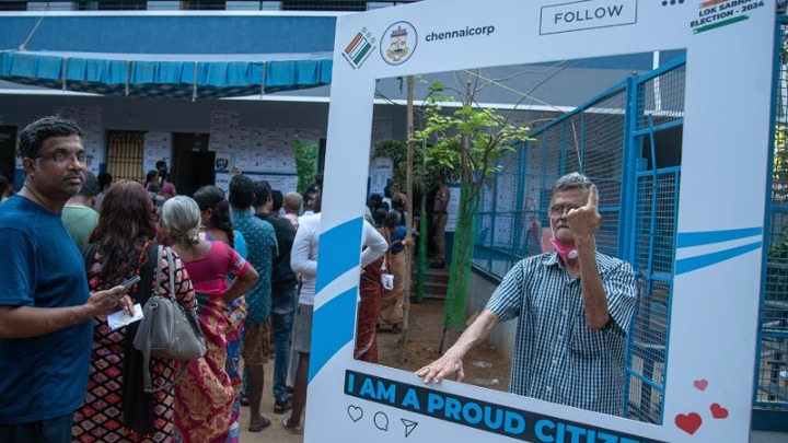 Συνεχίζονται οι εκλογές στην Ινδία