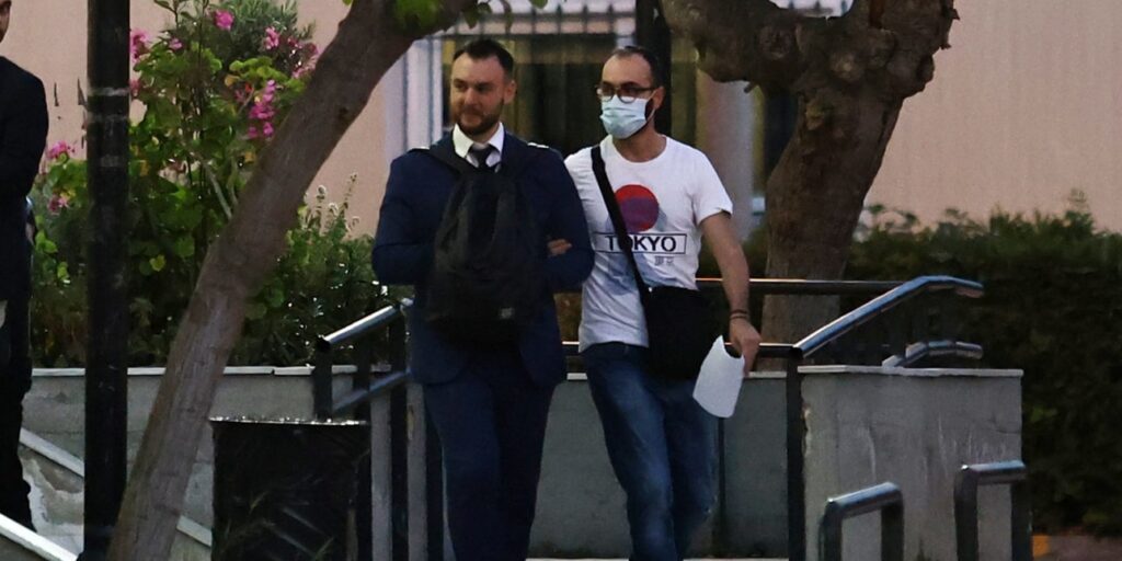 Δίωξη για κακούργημα στον Κωνσταντίνο Φλώρο