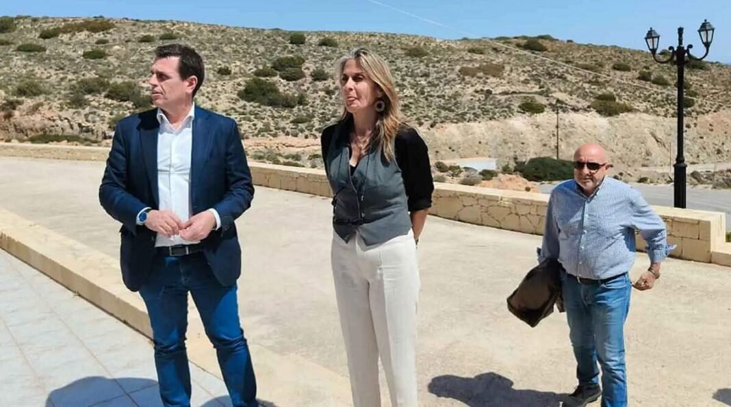 Συνεχίζει την περιοδεία του στην Κρήτη ο Καιρίδης