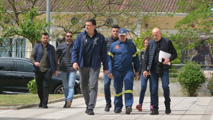 Κικίλιας για κακοκαιρία: Βρισκόμαστε σε επαγρύπνηση