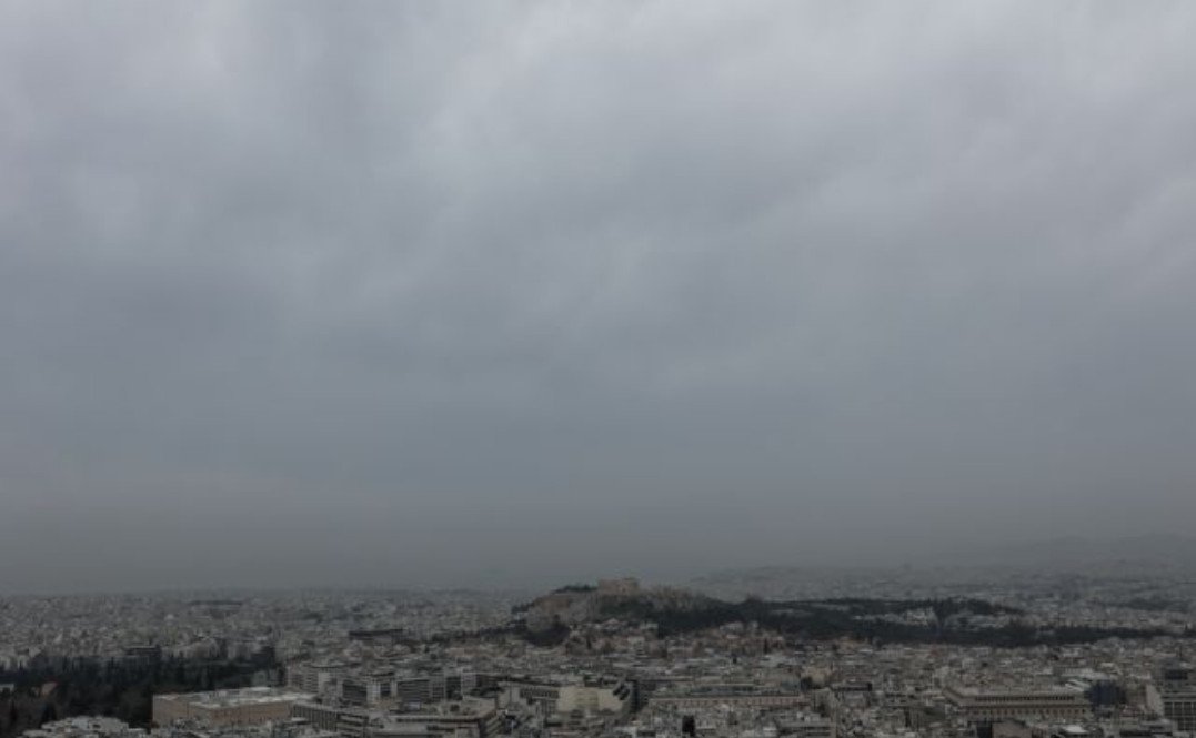 Συνεχίζονται λασποβροχές και σκόνη