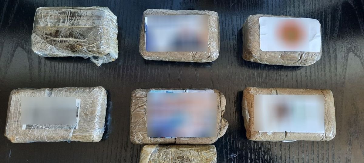 Συλλήψεις για 652 γραμμάρια … σοκολάτα