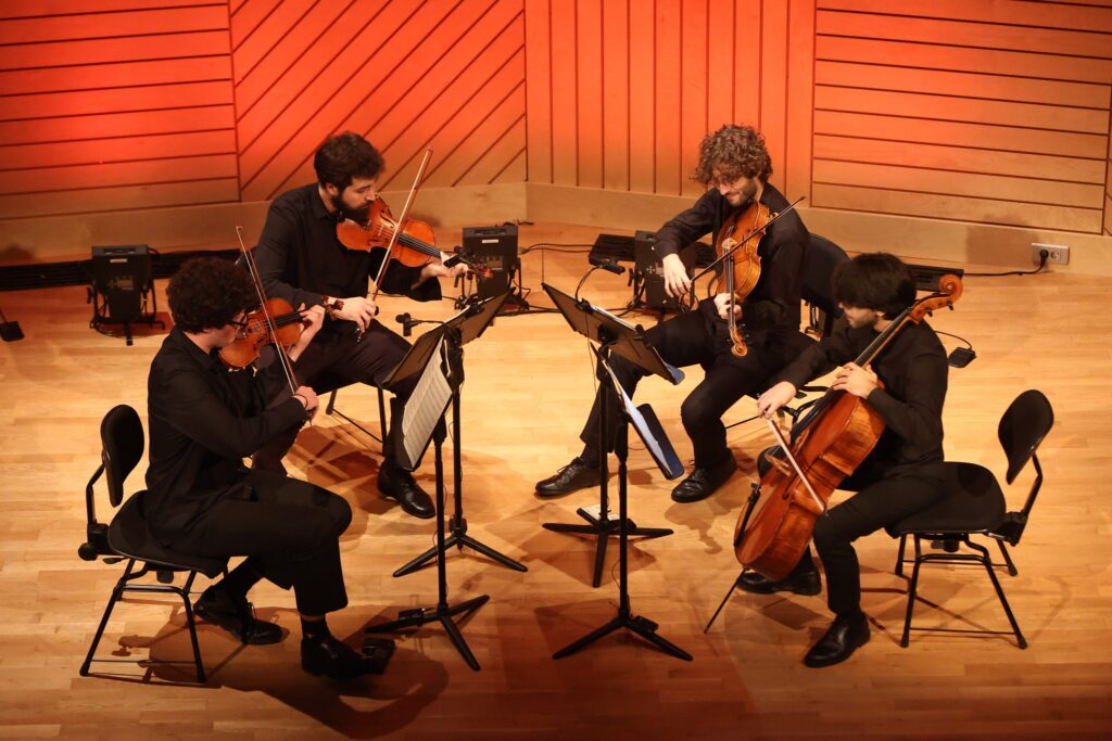 Έργα Σκαλκώτα, Τσαλαχούρη και  Μπετόβεν από το νέο Κρητικό Κουαρτέτο