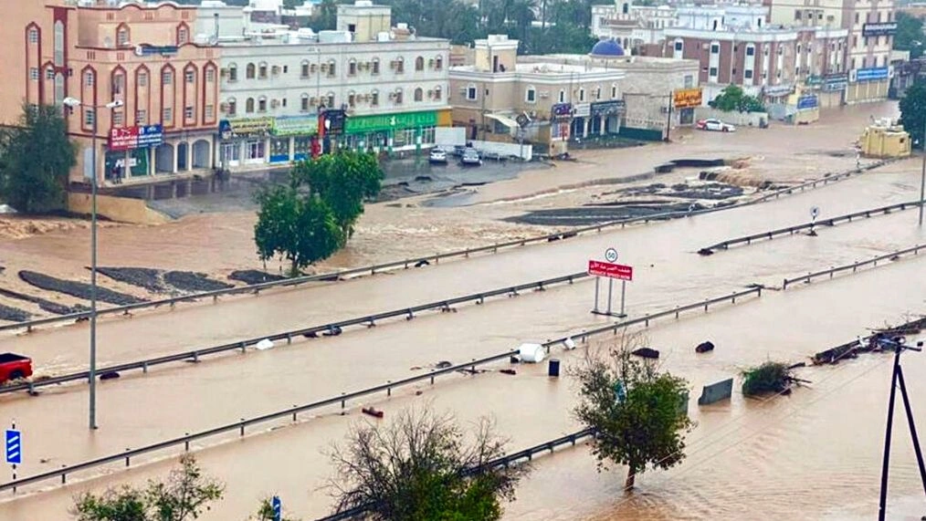 Ομάν: Τουλάχιστον 16 νεκροί από πλημμύρες
