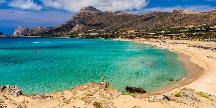 Αυτές είναι οι “απάτητες” παραλίες της Κρήτης