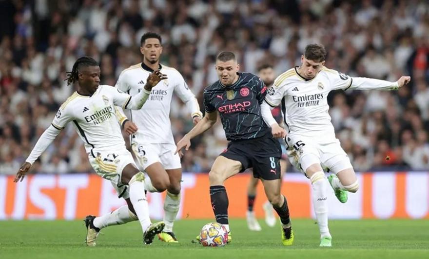 Champions League: Τιτανομαχίες σε Μάντσεστερ και Μόναχο για μια θέση στα ημιτελικά