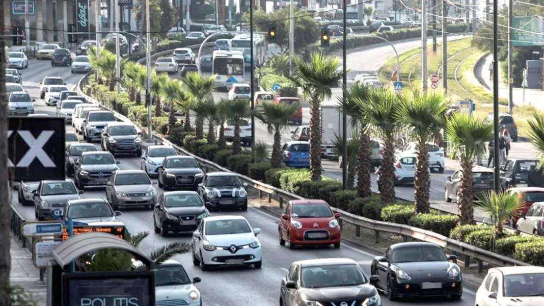 Έρχονται τα πρώτα «ραβασάκια» για 350.000 οδηγούς για ανασφάλιστα ΙΧ, χωρίς ΚΤΕΟ και απλήρωτα τέλη