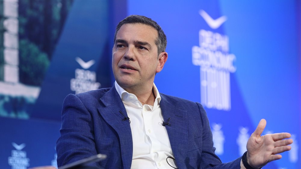 Καρφιά Τσίπρα από τους Δελφούς