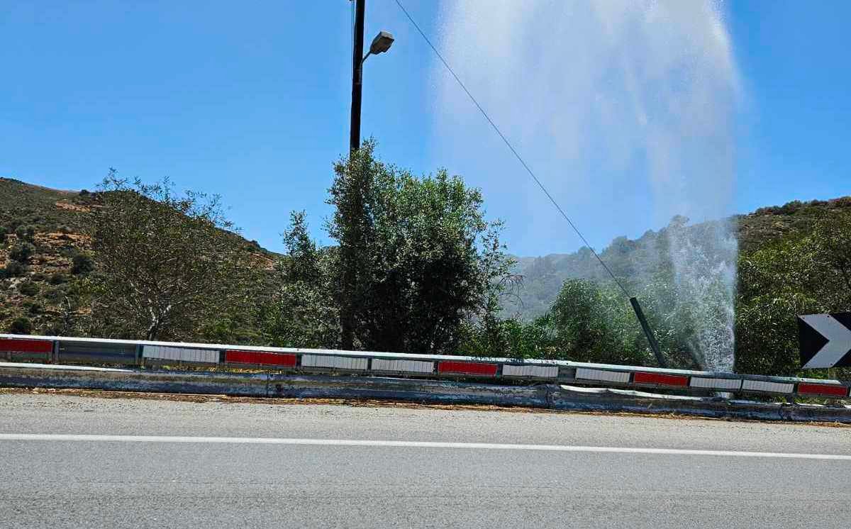 Σπάσιμο αγωγού στο ΒΟΑΚ