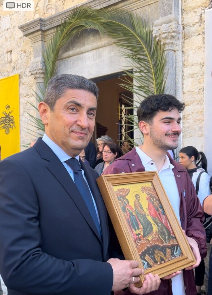 Στην Ιερά Μονή Επανωσήφη ο Υπουργός Αγροτικής Ανάπτυξης με το γιο του
