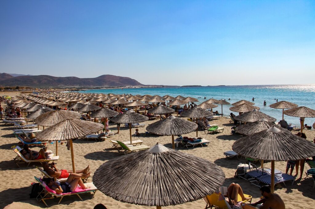 Μακροχρόνιες συμβάσεις: Ένα ακόμα “αγκάθι” για το Υπουργείο και το Mycoast