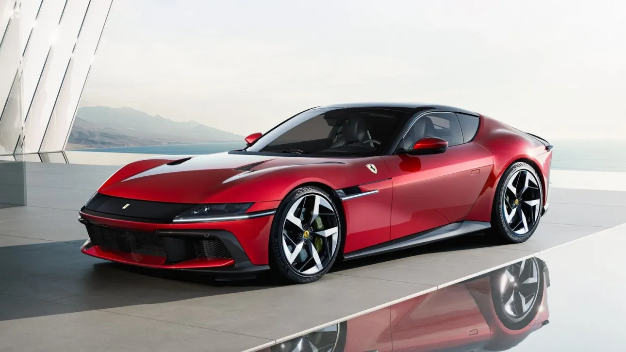 Κορυφαία Ferrari παραγωγής η 12cilindri