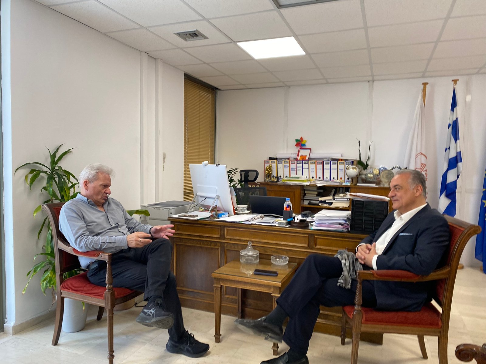 Με τον Ευρωβουλευτή Μανώλη Κεφαλογιάννη συναντήθηκε ο Δήμαρχος Ηρακλείου