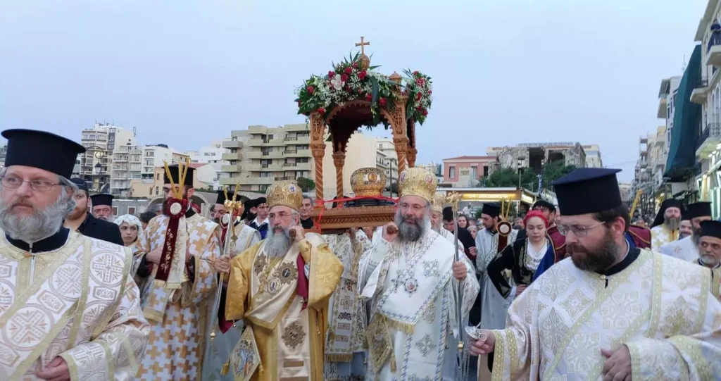 Ηράκλειο: Λαμπρός εορτασμός για την 58η επέτειο της Επανακομιδής της Τιμίας Κάρας του Αγίου Τίτου