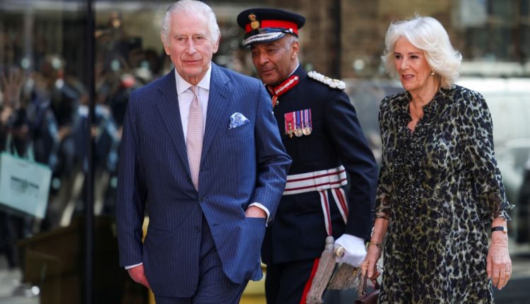 Επέστρεψε στα δημόσια καθήκοντα του ο Κάρολος