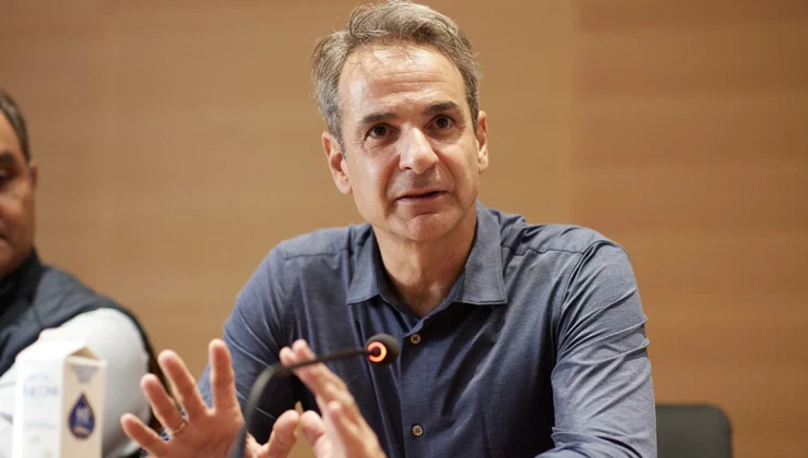 Σύσκεψη στην Πεντέλη υπό τον πρωθυπουργό για την αποκατάσταση των πυρόπληκτων περιοχών