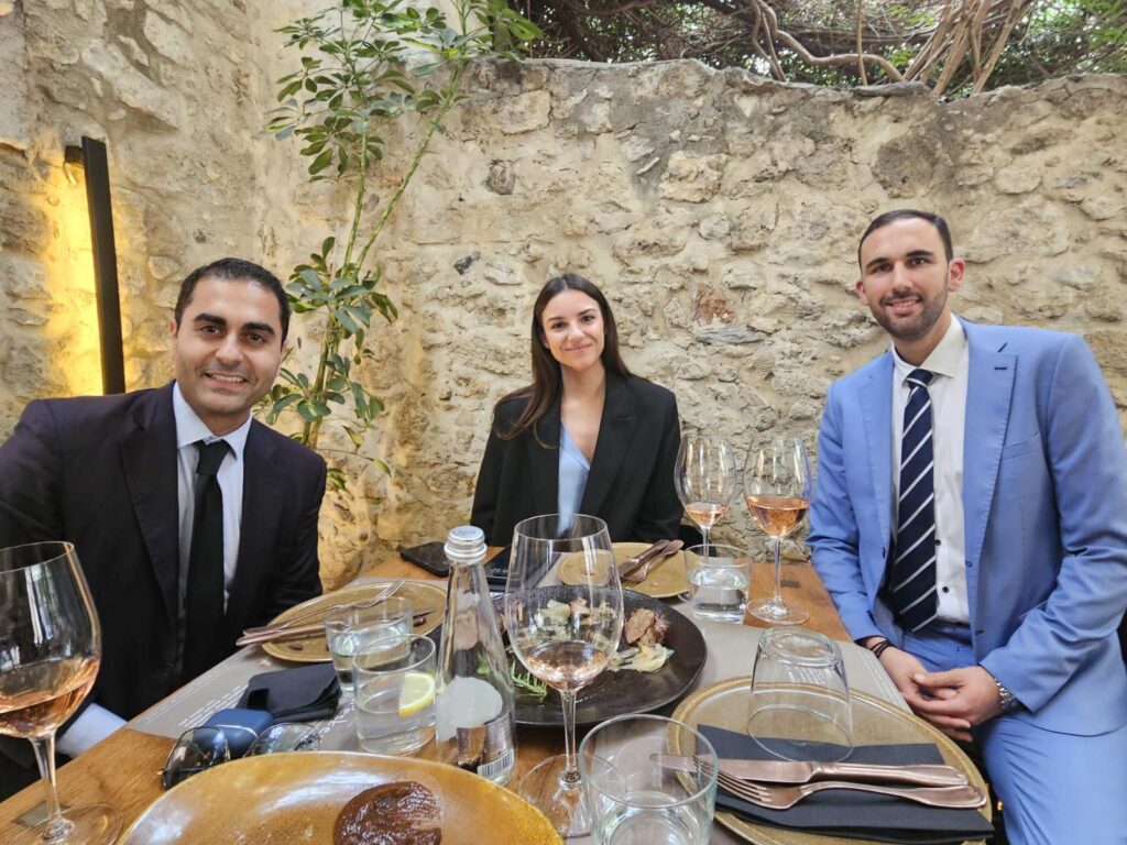 Διακοπές στην Κρήτη για τον υποψήφιο ευρωβουλευτή Ορέστη Ομράν Κουκουβιτάκη