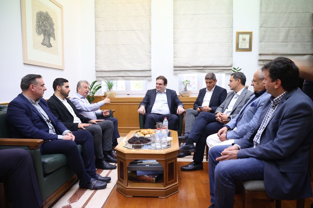 Στην Περιφέρεια ο Κυριάκος Πιερρακάκης