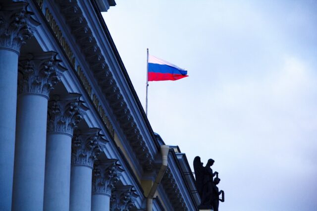Ρωσία: Συνελήφθη άνδρας που κατηγορείται ότι σχεδίαζε επιθέσεις εναντίον δικαστηρίων
