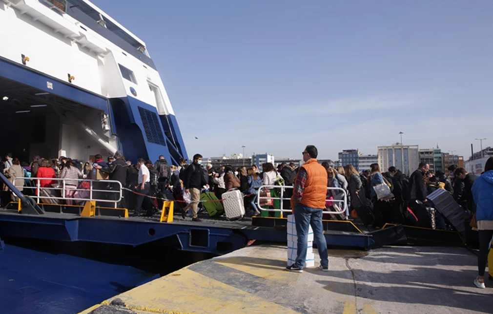 Οι ΕΛΜΕ Κρήτης ζητούν πάγιες εκπτώσεις για τους εκπαιδευτικούς στα ακτοπλοϊκά εισιτήρια