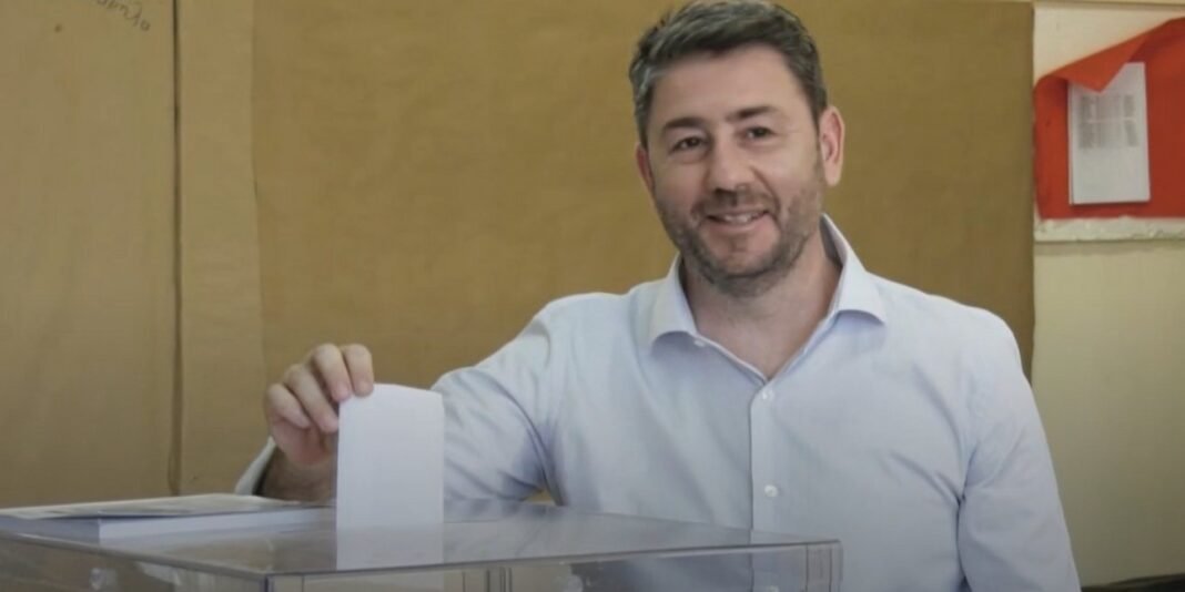 Στο Ηράκλειο ψήφισε ο Ανδρουλάκης