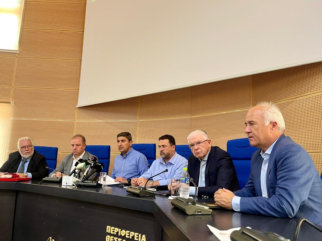 Αυγενάκης: Με συνέπεια στο πλευρό των πληγέντων της Θεσσαλίας