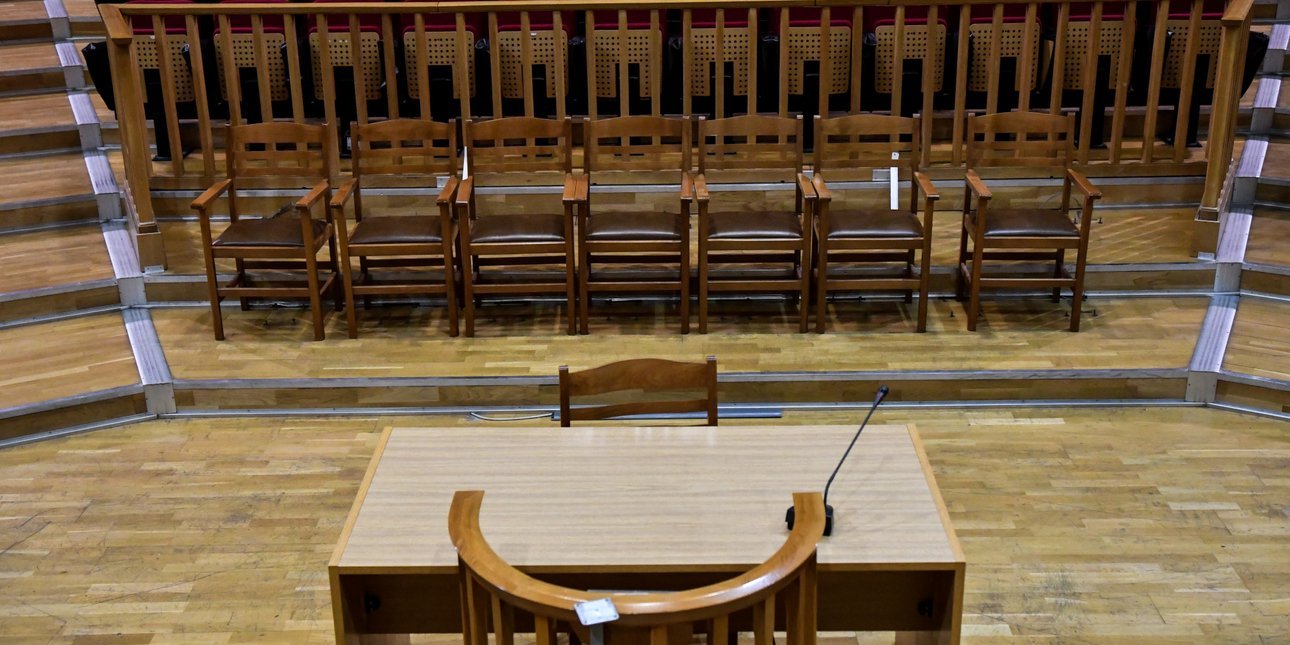 Ποινικολόγος για 43χρονη ασκούμενη: Εκείνη με χτύπησε όχι εγώ!