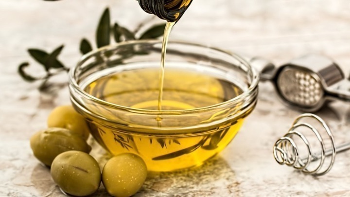 Ο τομέας του ελαιολάδου αναζητεί λύσεις για να αντιμετωπίσει την κλιματική αλλαγή