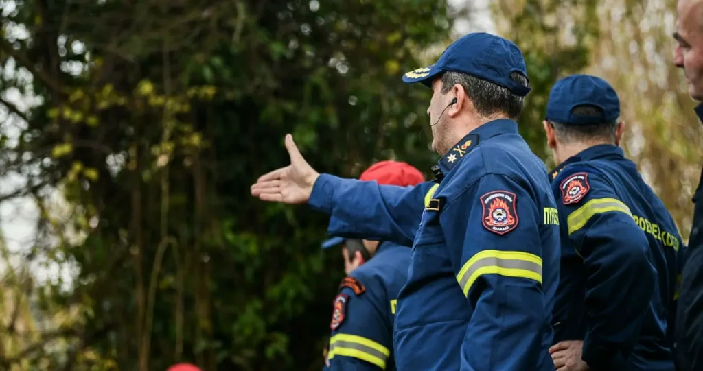 Εξακολουθεί να αγνοείται ο 20χρονος στο φαράγγι της Σαμαριάς – Υπό κακές καιρικές συνθήκες οι έρευνες
