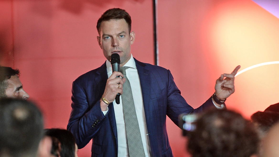 Τις αιτίες των χαμηλών ποσοστών ψάχνουν στον ΣΥΡΙΖΑ